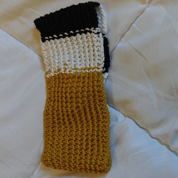 Handmade Twisted Headband - Picture 3 of 8